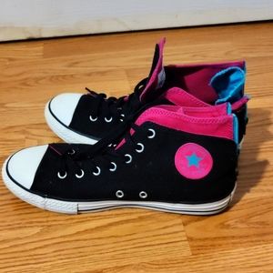 Women/Juniors converse